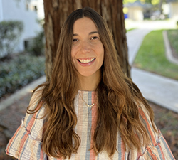 A portrait of Delta Science Fellow Becca VanArnam.